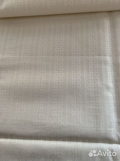 Скатерть жаккардовая белая СССР 150*175 новая