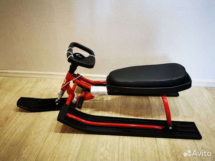 Детский снегокат новый