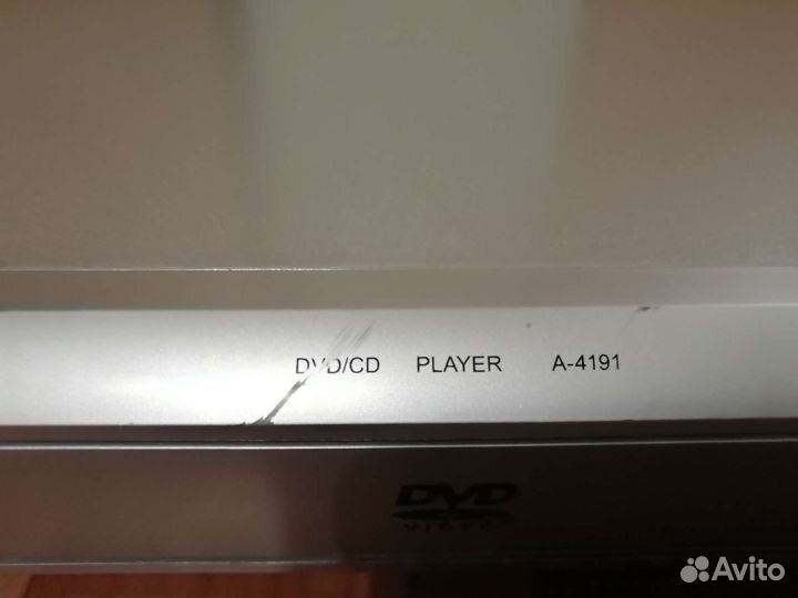 DVD плеер akai 4191