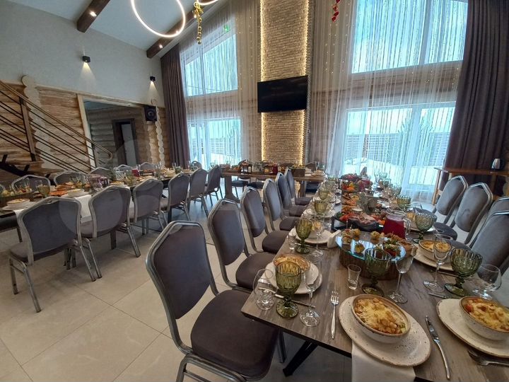 Коттедж 300 м² на участке 25 сот.