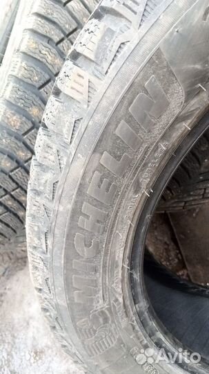 Michelin X-Ice North 4 SUV 225/55 R19