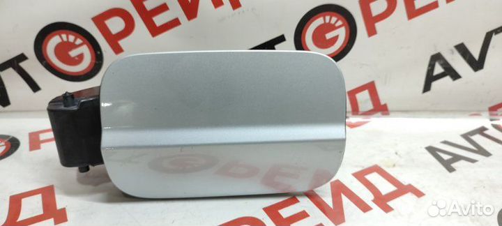 Лючок бензобака Audi A6 4G CGW 18.04.2011