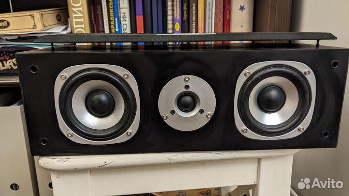 Акустика центральный канал quadral