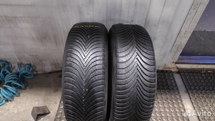 Michelin Alpin 5 215/65 R16 98H