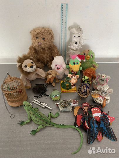 Фигурки и мягкие игрушки