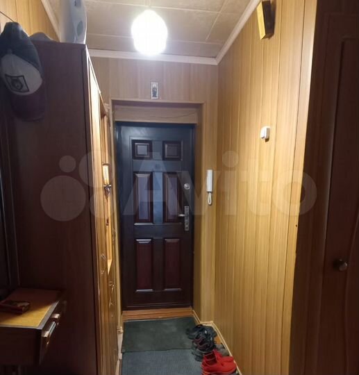 4-к. квартира, 79 м², 1/3 эт.