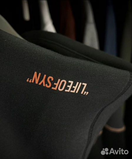 Спортивный костюм nike tech fleece syna world