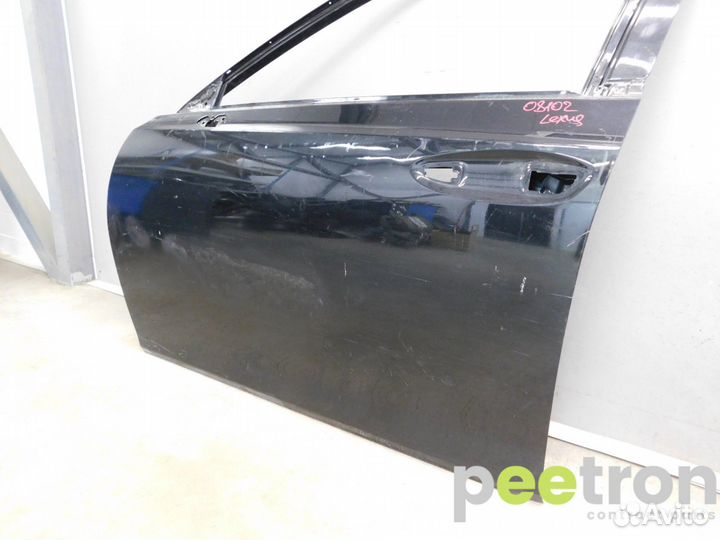 Б/У Дверь передняя левая б/у 67002-33270 toyota
