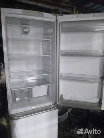 Холодильник бу