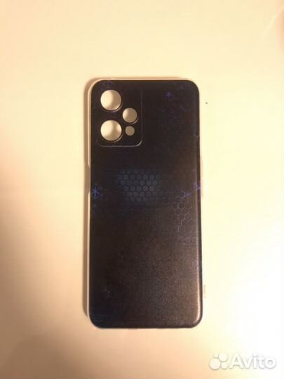 Чехлы на смартфоны