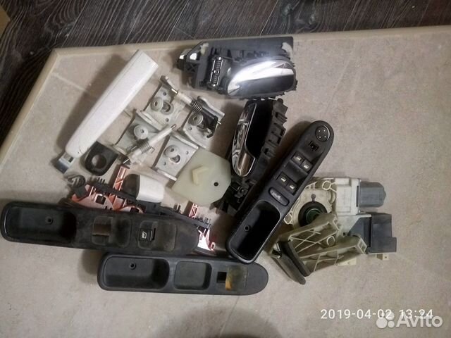 Продам внутренние ручки пежо 307