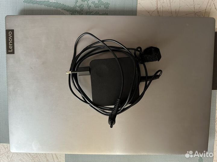 Ноутбук lenovo