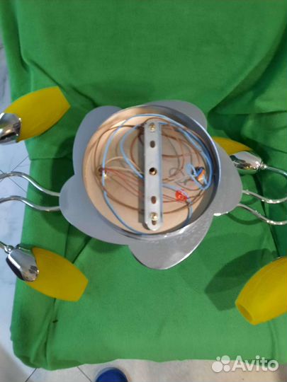 Люстры потолочные 2 шт