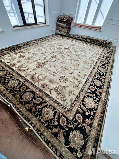 Индийский ковер