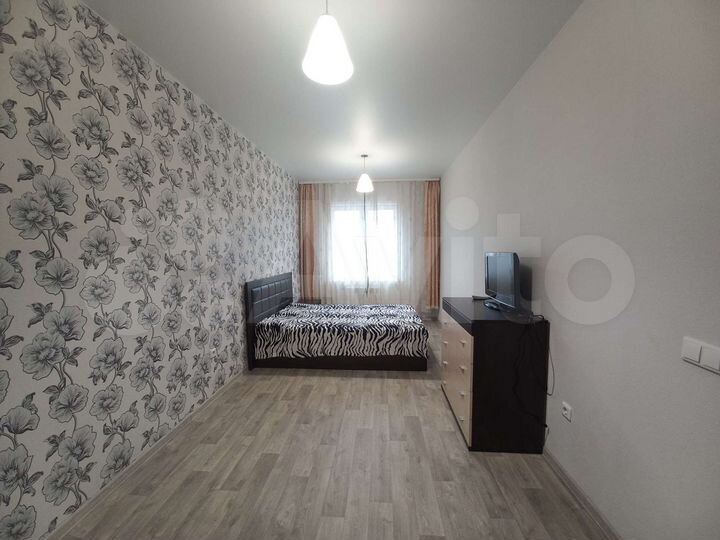 2-к. квартира, 55 м², 10/18 эт.