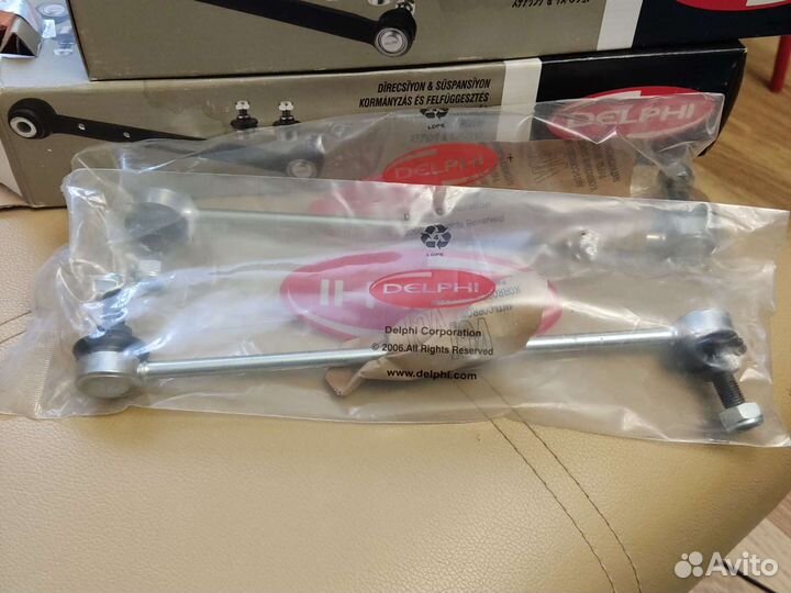 Стойки стабилизатора Сузуки передняя 2шт