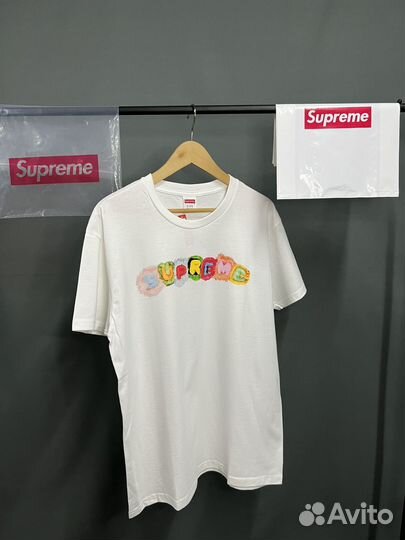 Футболка Supreme Pillows week 7 пушистик