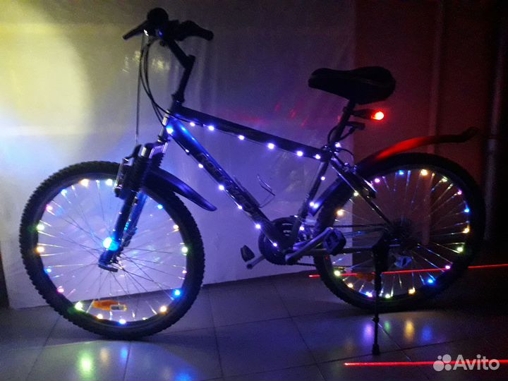 Велосипед / Аксессуары / Подсветка колес и др