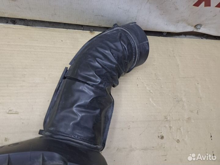 Воздухозаборник Hyundai h1 Hyundai Grand Starex