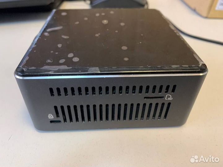 Неттоп Intel NUC 7 Home boxnuc7I5bnhxf