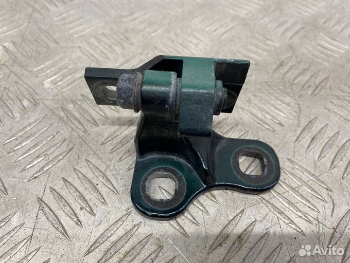 Б/У петля двери задний правый Bmw 7-Series E65