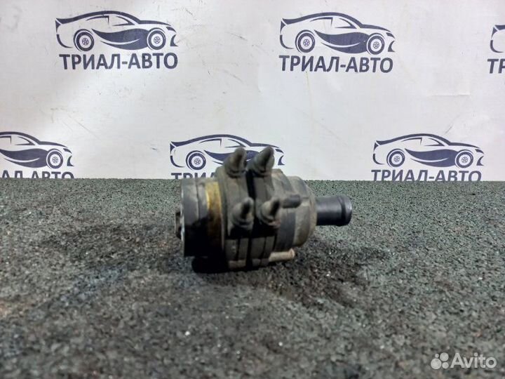 Дополнительный насос ож Audi Q7 VAG