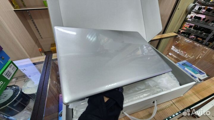 Ноутбук Frbby V10 Pro. 8/256г