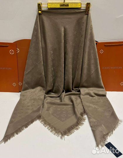 Платок Louis Vuitton