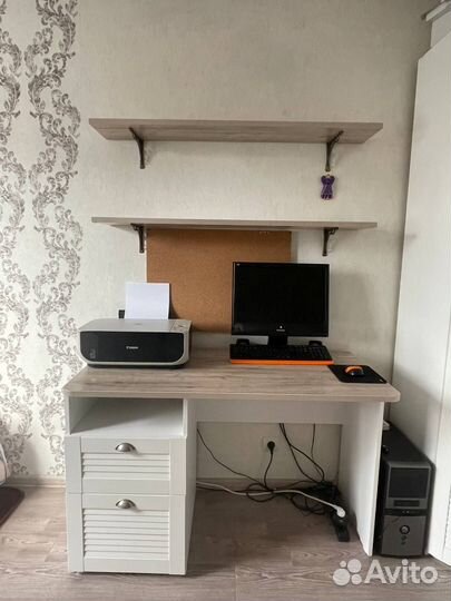 Мебель комплект в комнату