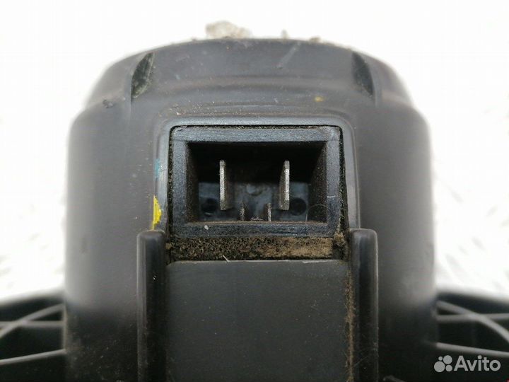 Моторчик печки для SsangYong Rodius 1 6812121730