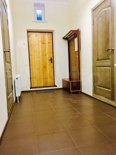 Дом 63 м² на участке 4 сот.