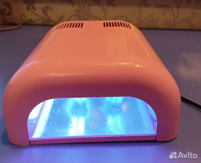 Уф лампа для ногтей
