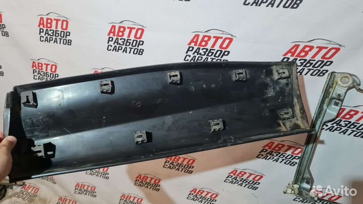 Накладка задней правой двери Mazda CX-5