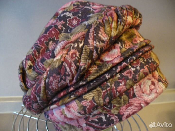 Головные уборы женские