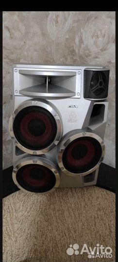 Продам музыкальный центр