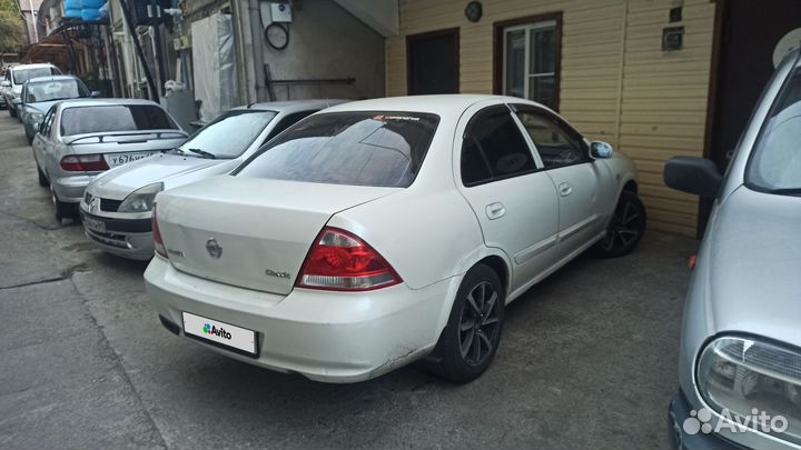 Nissan Almera Classic 1.6 МТ, 2010, 280 000 км