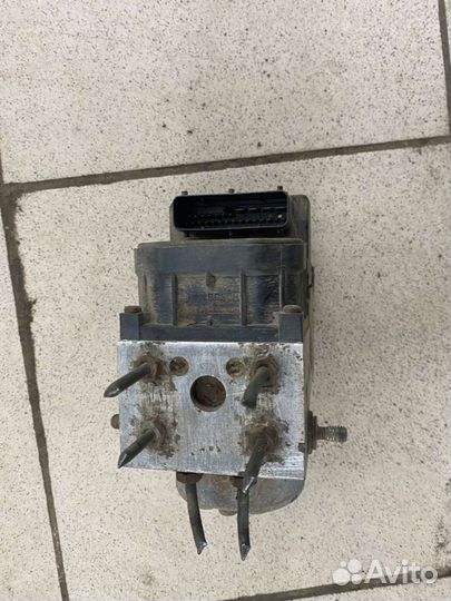 Блок abs nissan primera p11