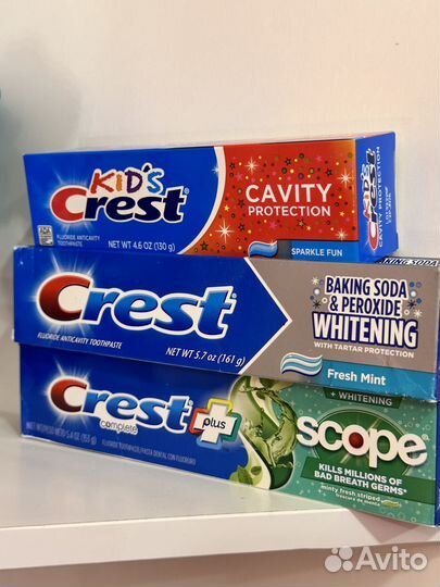 Отбеливающая зубная паста Crest