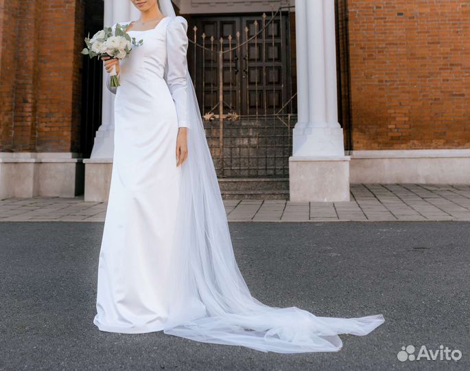 Свадебное платье