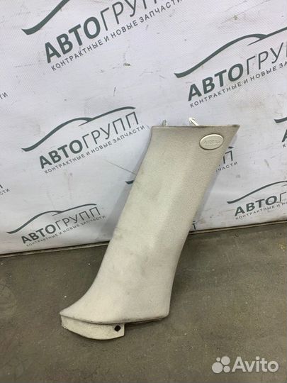 Обшивка стойки задняя левая Land Rover Range Rover