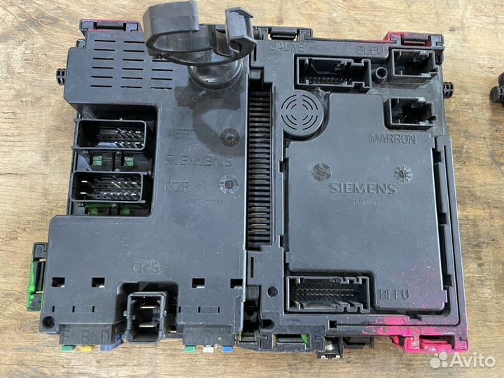 Блок комфорта, предохранителей BSI Пежо 206