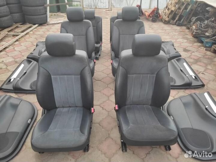 Салон w251 R-class 642.950 02.2007