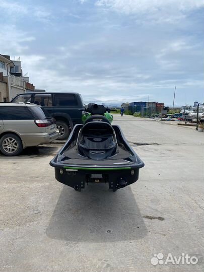 Новый корпус водного мотоцикла Kawasaki Ulta 300X