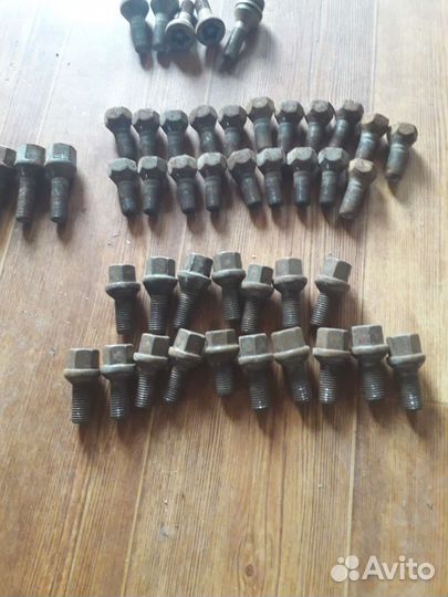 Колесные болты