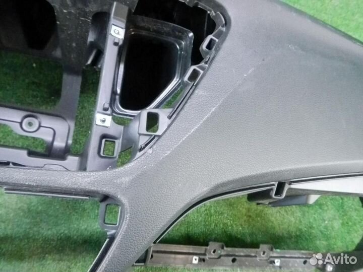 Торпедо Hyundai Solaris