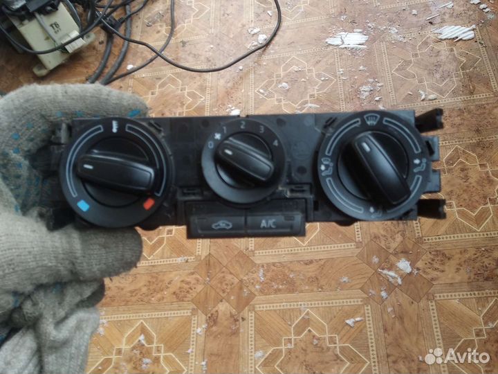 Блок управления печкой Skoda rapid