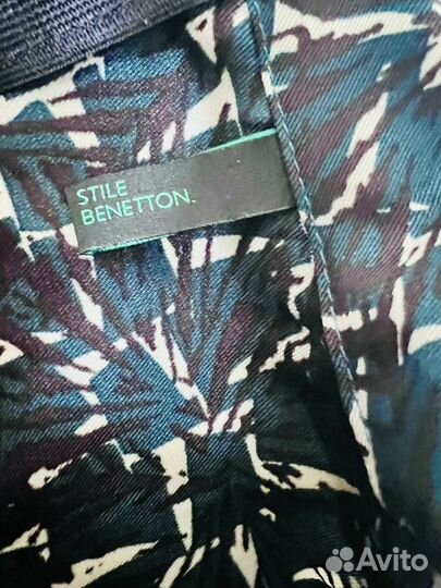 Платье женское benetton 44 (s)