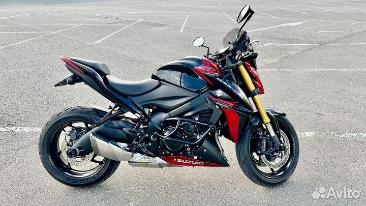 Suzuki gsx-s 1000