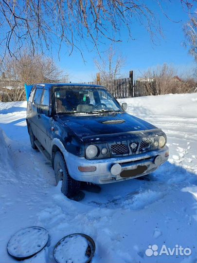 Капот Nissan Terrano 2