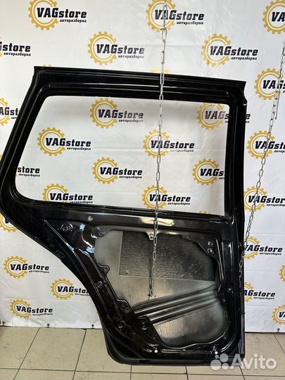 Дверь левая задняя Volkswagen Golf 4